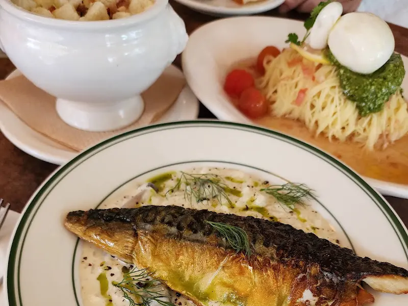 클램차우더와 콜드 카펠리니