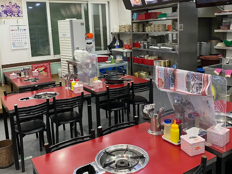 깔끔하게 비워진 냄비