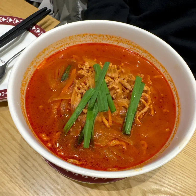 얼큰한 고기 짬뽕