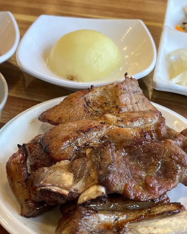 돼지갈비 근접샷