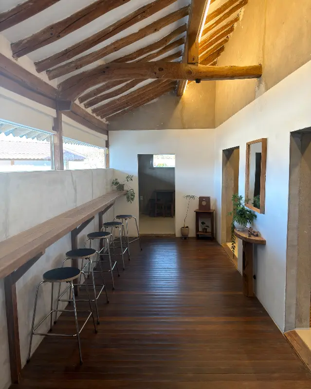 슬담 내부 인테리어