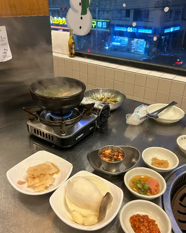 고하순 내부 인테리어