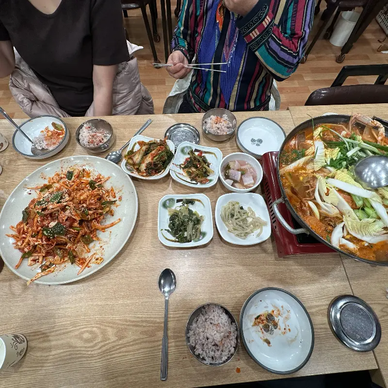 푸짐한 한 상 차림