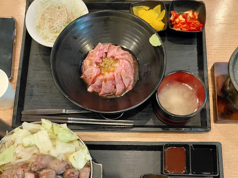 규카츠 정식 한 상 차림