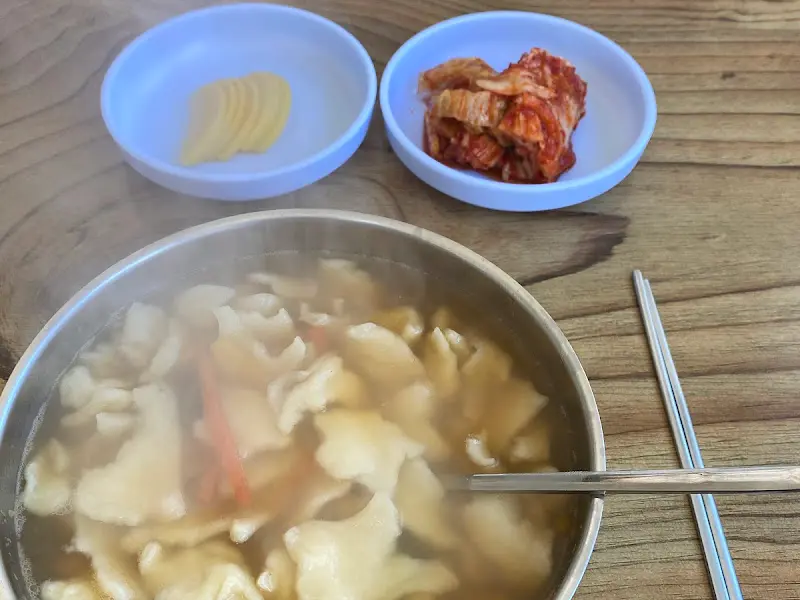 김치 수제비