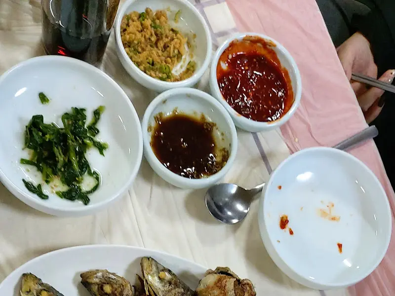 운지식당 밑반찬