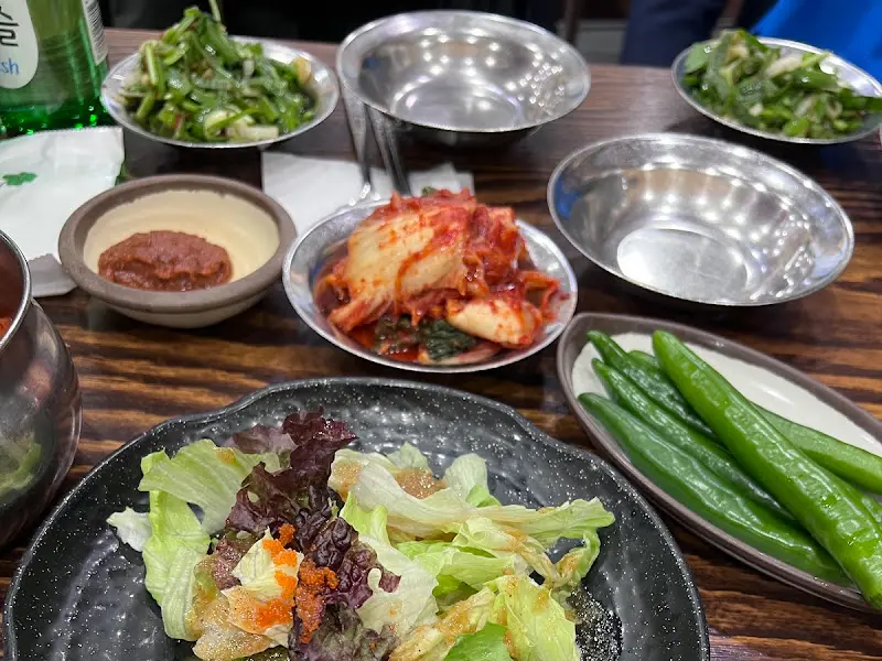 등나무집 기본 반찬