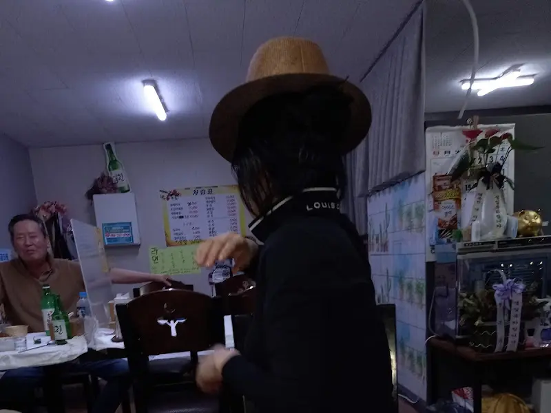 푸짐하게 차려진 한 상