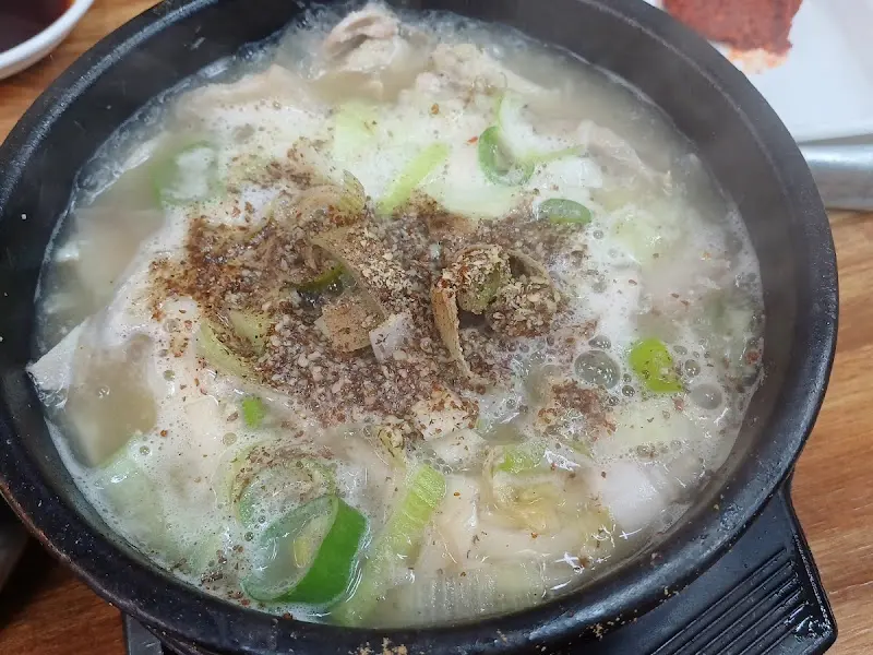순대만국밥