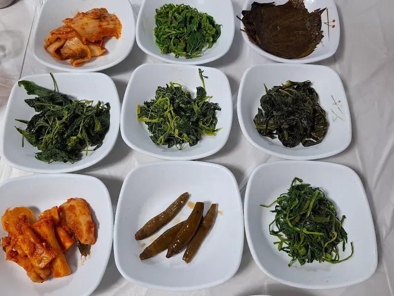 산채정식 반찬