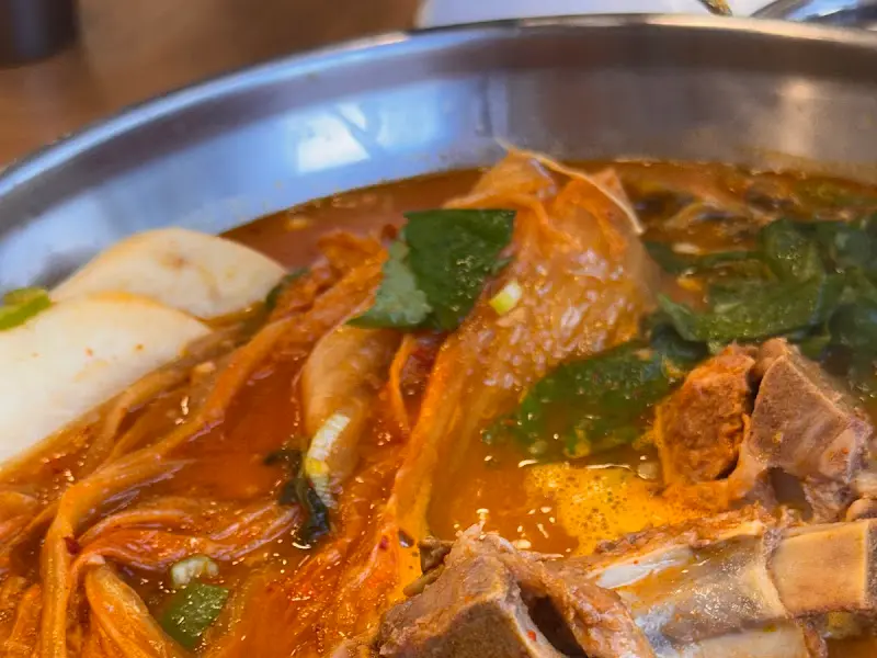 묵은지 감자탕의 환상적인 비주얼