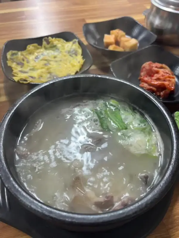 소머리국밥과 반찬