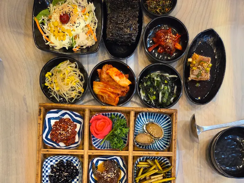 푸짐한 반찬 한 상 차림