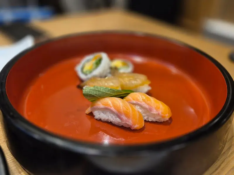 다채로운 스시의 향연