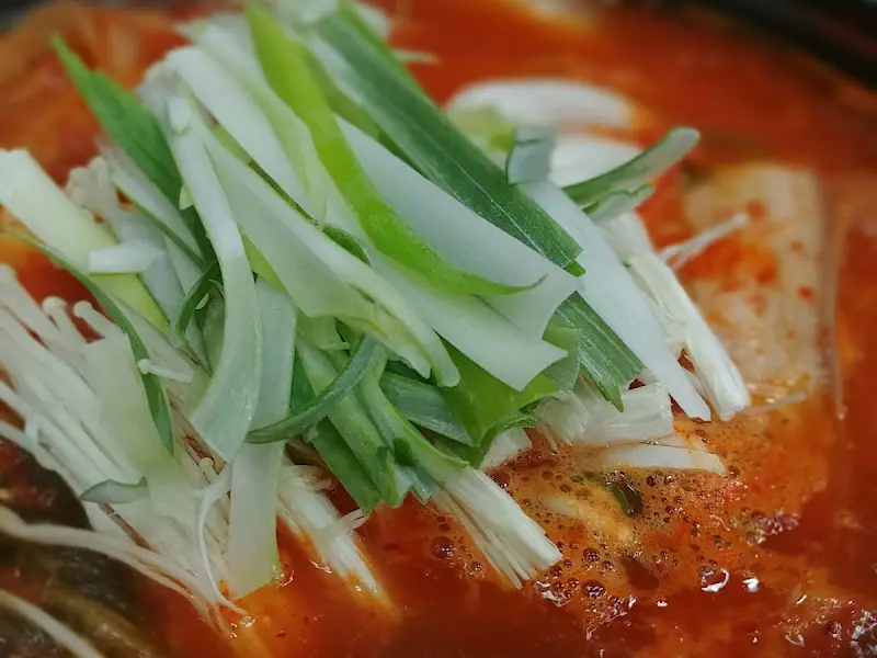 보글보글 끓고 있는 김치찌개