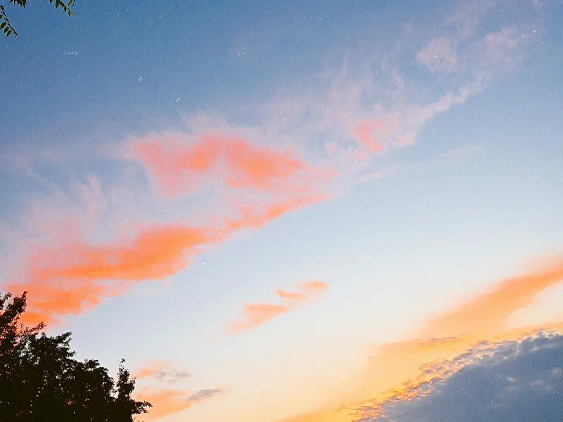 저녁 노을이 아름다운 하늘