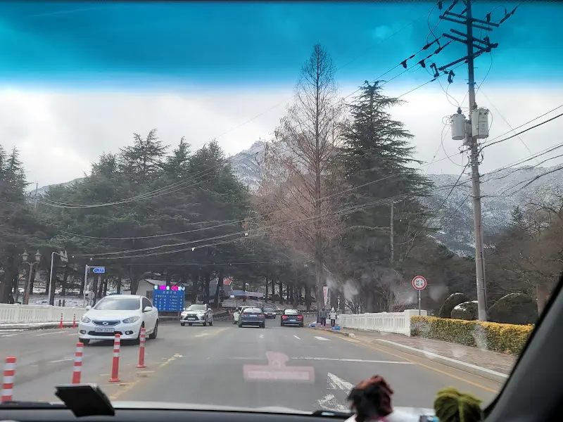 금오산으로 향하는 길