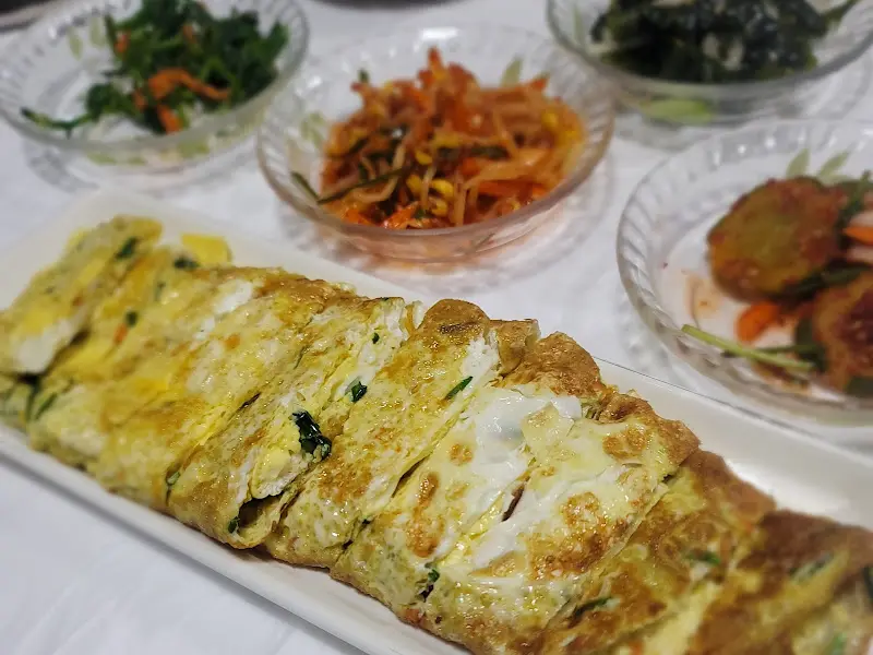 계란말이와 반찬