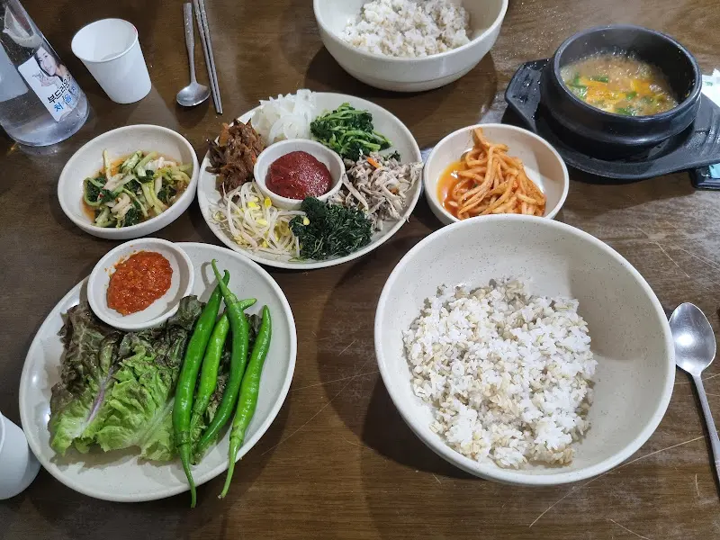 보리밥 정식 한상차림