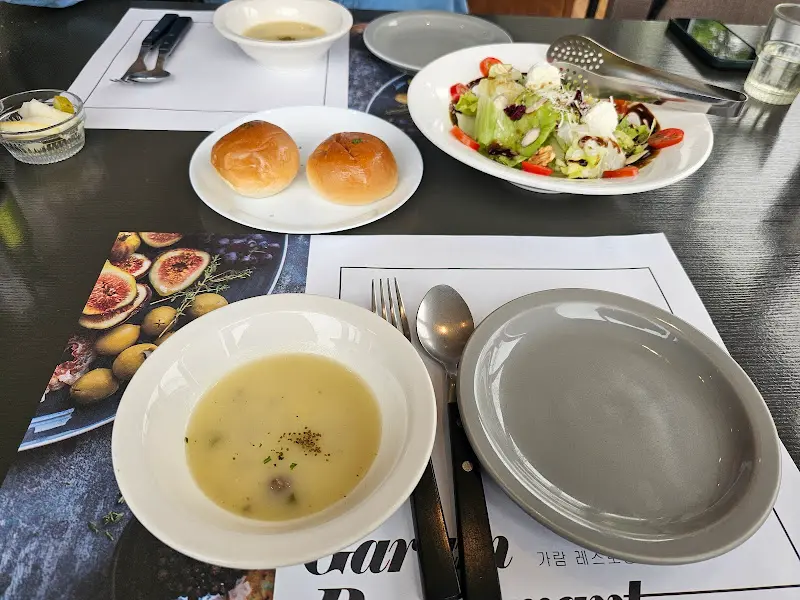 가람 레스토랑 정식 세트