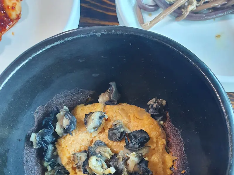 고소함이 일품인 우렁된장