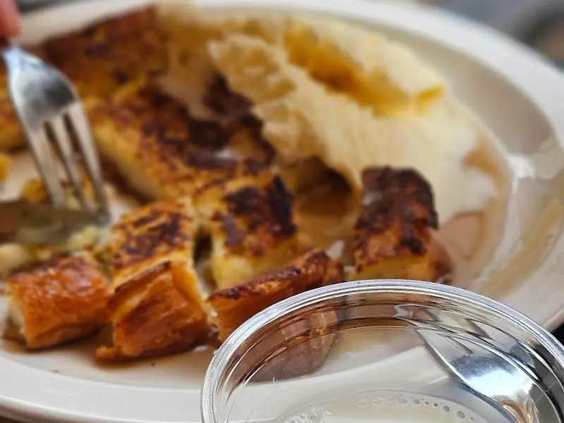 잘 구워진 디저트