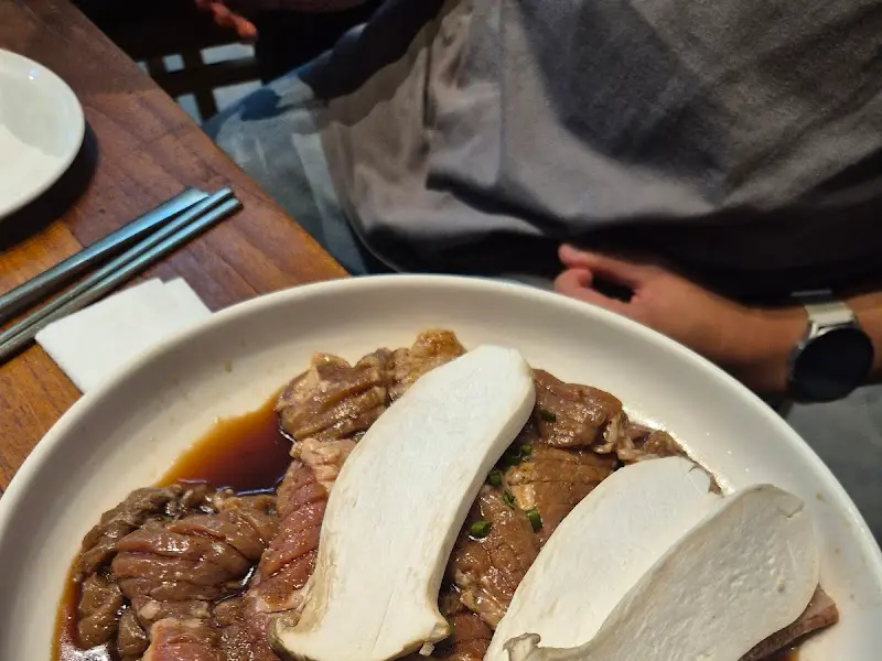 암소갈비와 버섯