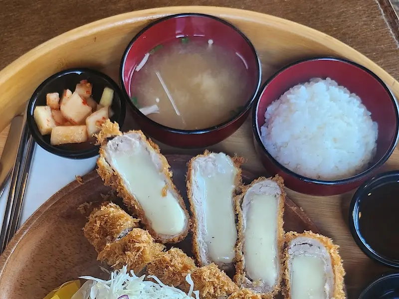 모듬 돈가스 한상 차림