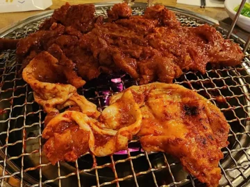 퇴근 후 스트레스 날리는 서울대입구역 숯불 닭갈비 맛집 정복기