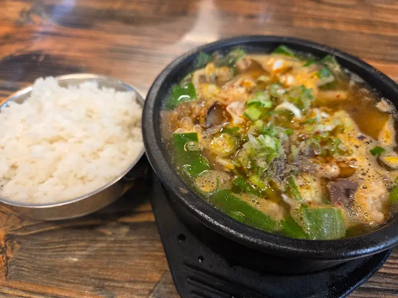 선지해장국과 밥