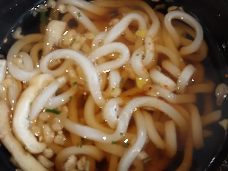 따뜻한 우동 한 그릇