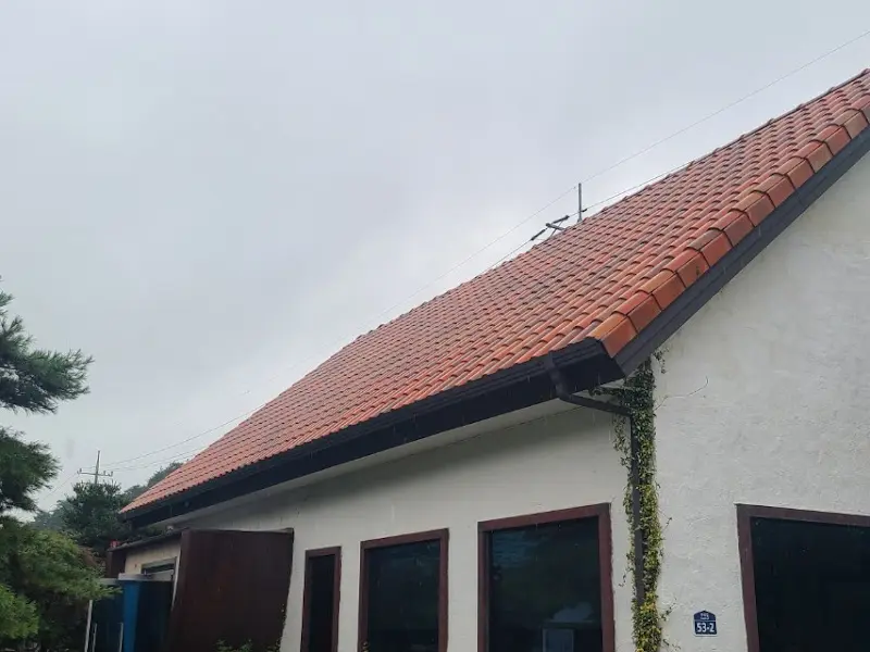 정갈한 식당 내부