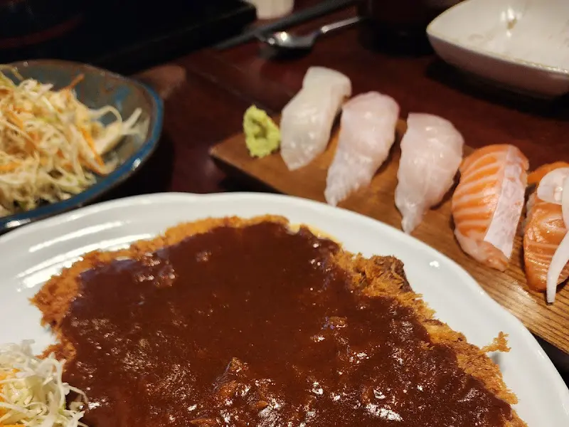 윤기가 흐르는 초밥