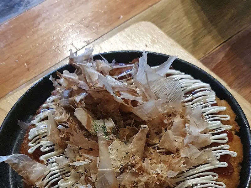 가쓰오부시가 춤추는 오코노미야끼