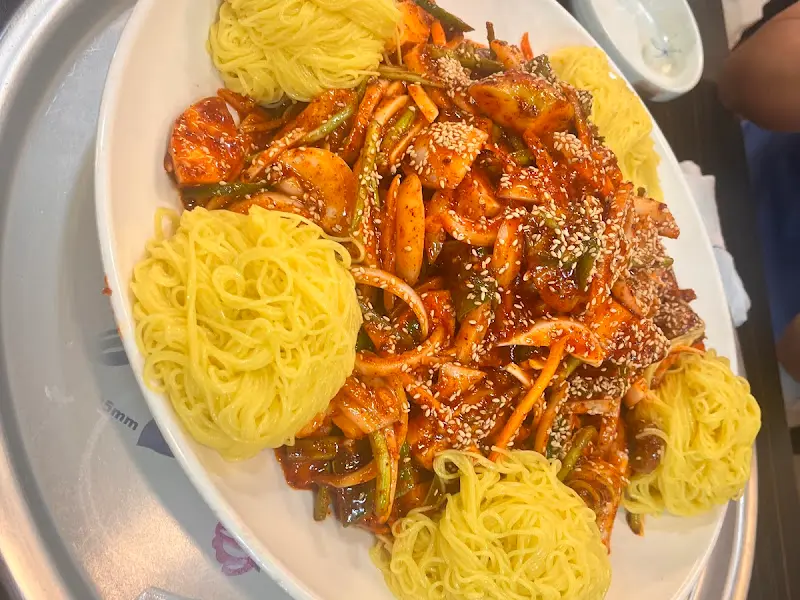 풍년닭갈비와 쫄면 사리