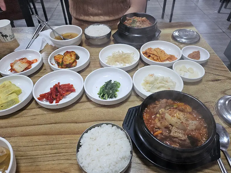 푸짐한 한 상 차림