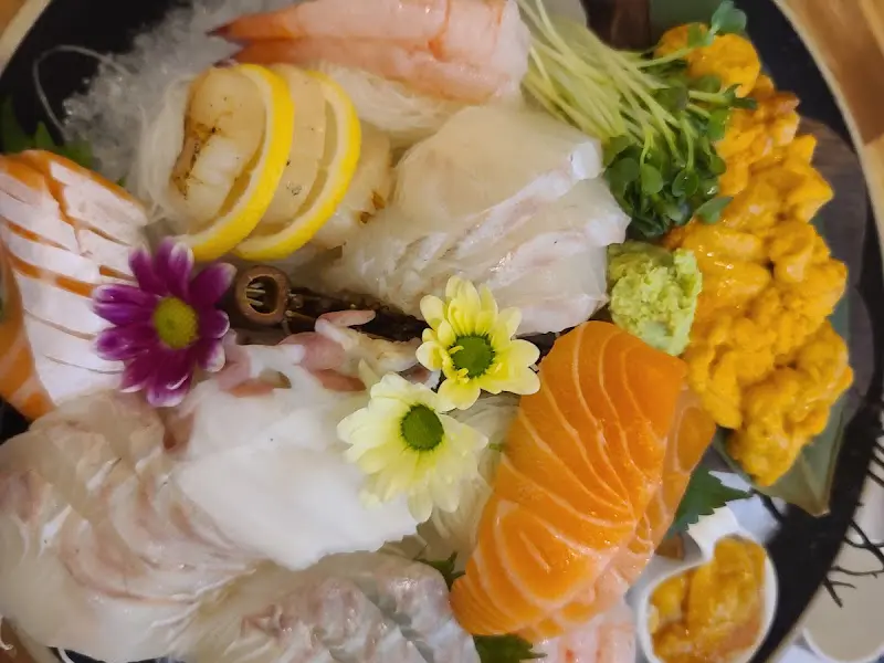 다채로운 색감의 사시미