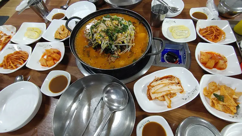 원조감자탕 뼈해장국