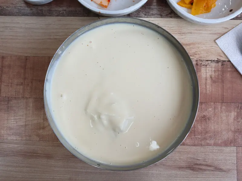 가까이에서 찍은 콩국수