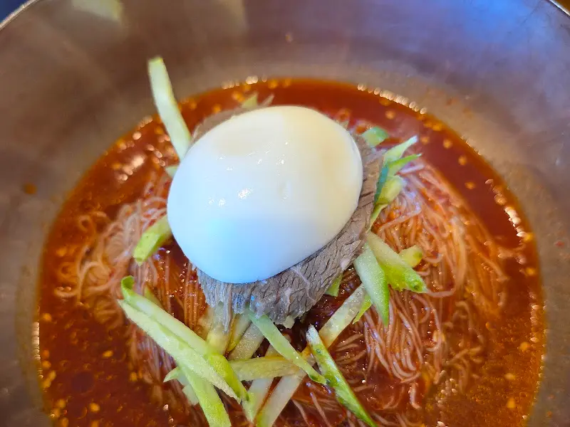 함흥비빔냉면