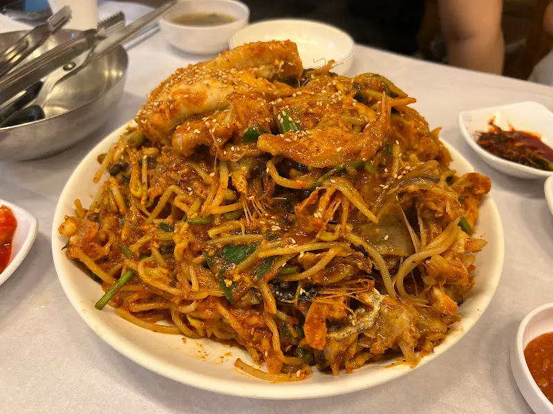 양이 푸짐한 아귀찜