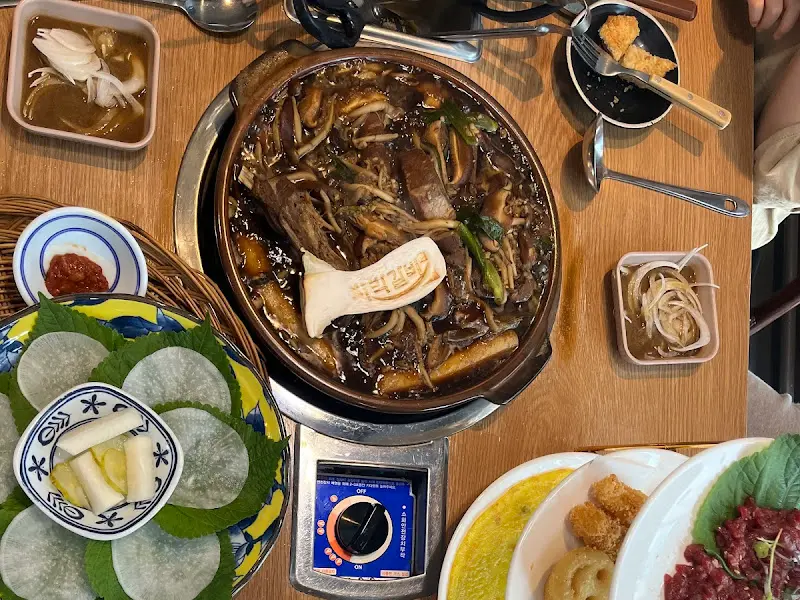 자박갈비 한 상 차림