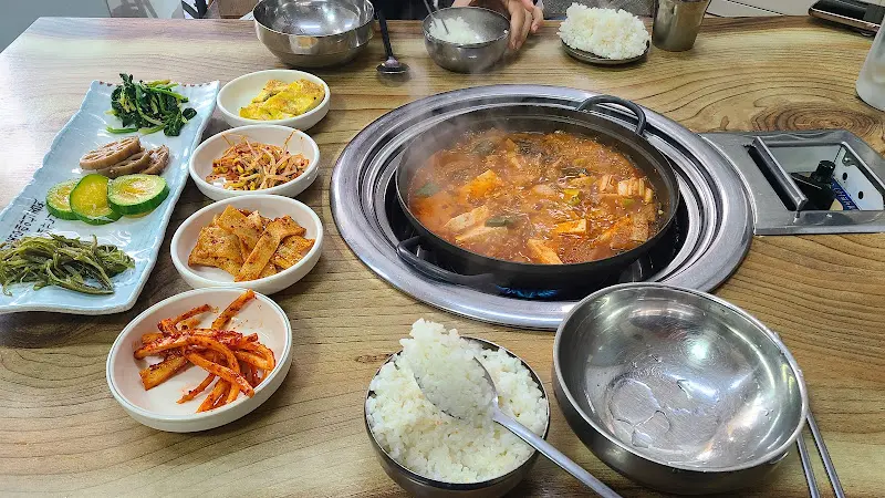 푸짐한 한상차림