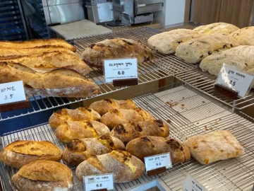 왜관 빵집, 깜빠뉴가 예술인 전국시대빵집 방문 후기: 구미 근교 맛집 탐험