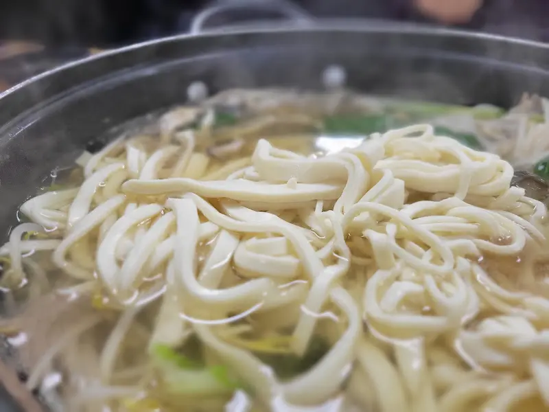 손칼국수