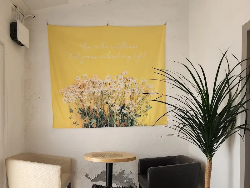 카페 내부 인테리어