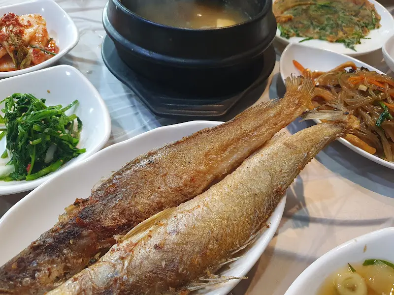 생선구이와 된장찌개