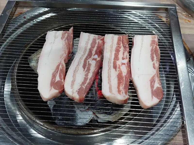 흑돼지 삼겹살