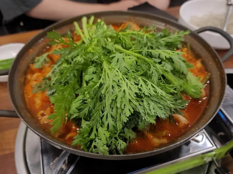 끓고 있는 곱창전골