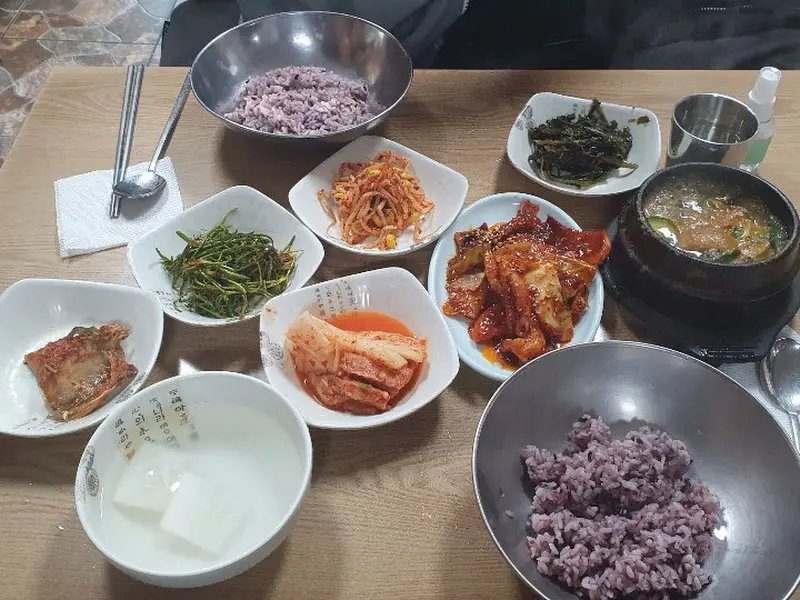 푸짐한 한 상 차림